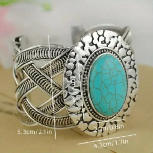 Ethnic Style Hollowed Geometric Twisted Bracelet, Jewelery Gift - Picture 9 of 9